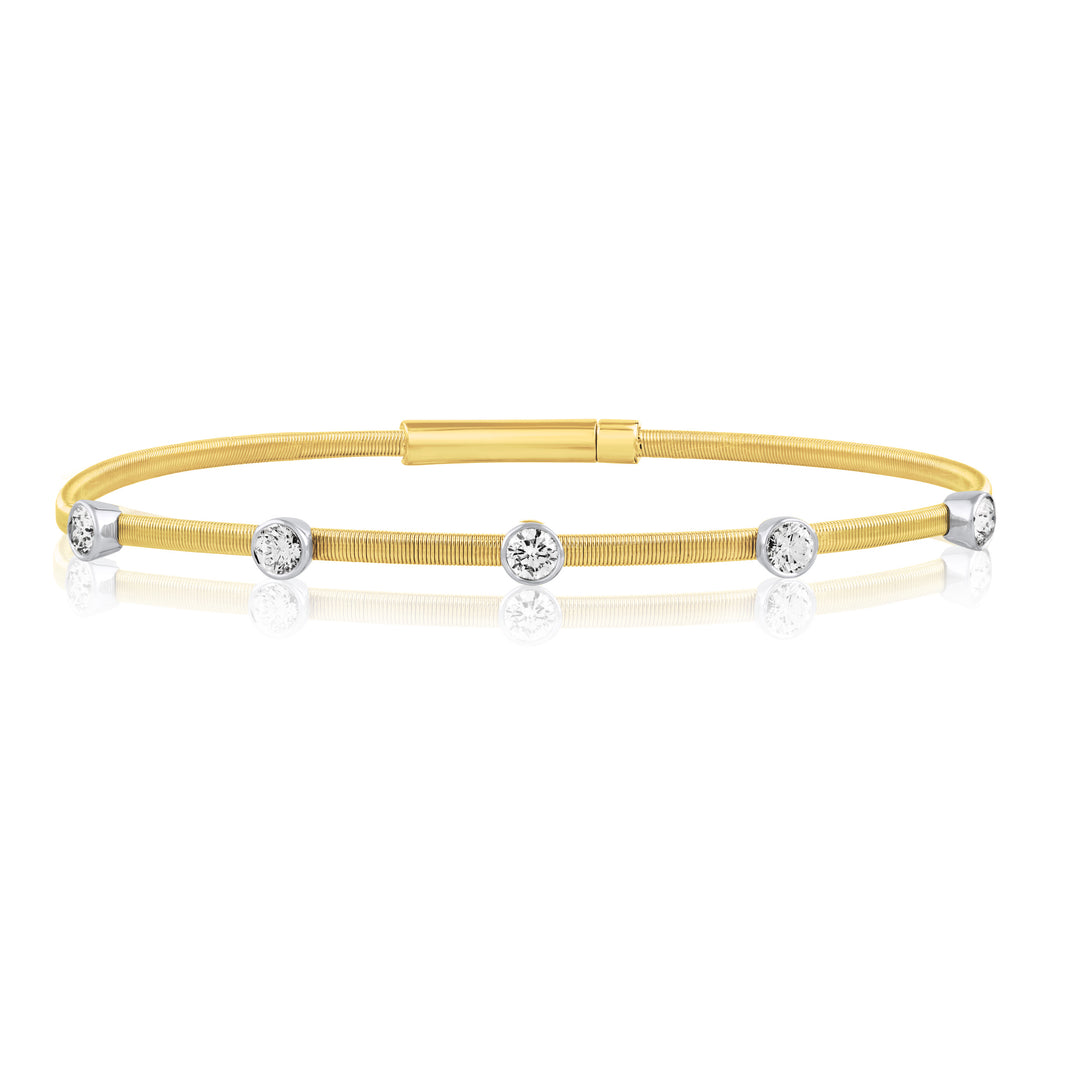Cassidy Diamonds ? Smooth Wire 5 Stone Diamond Bangle